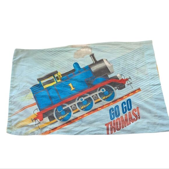 Thomas the Tank Engine vintage kids red sweatshirt‎ & pillowcase lot size 7 - Picture 10 of 10